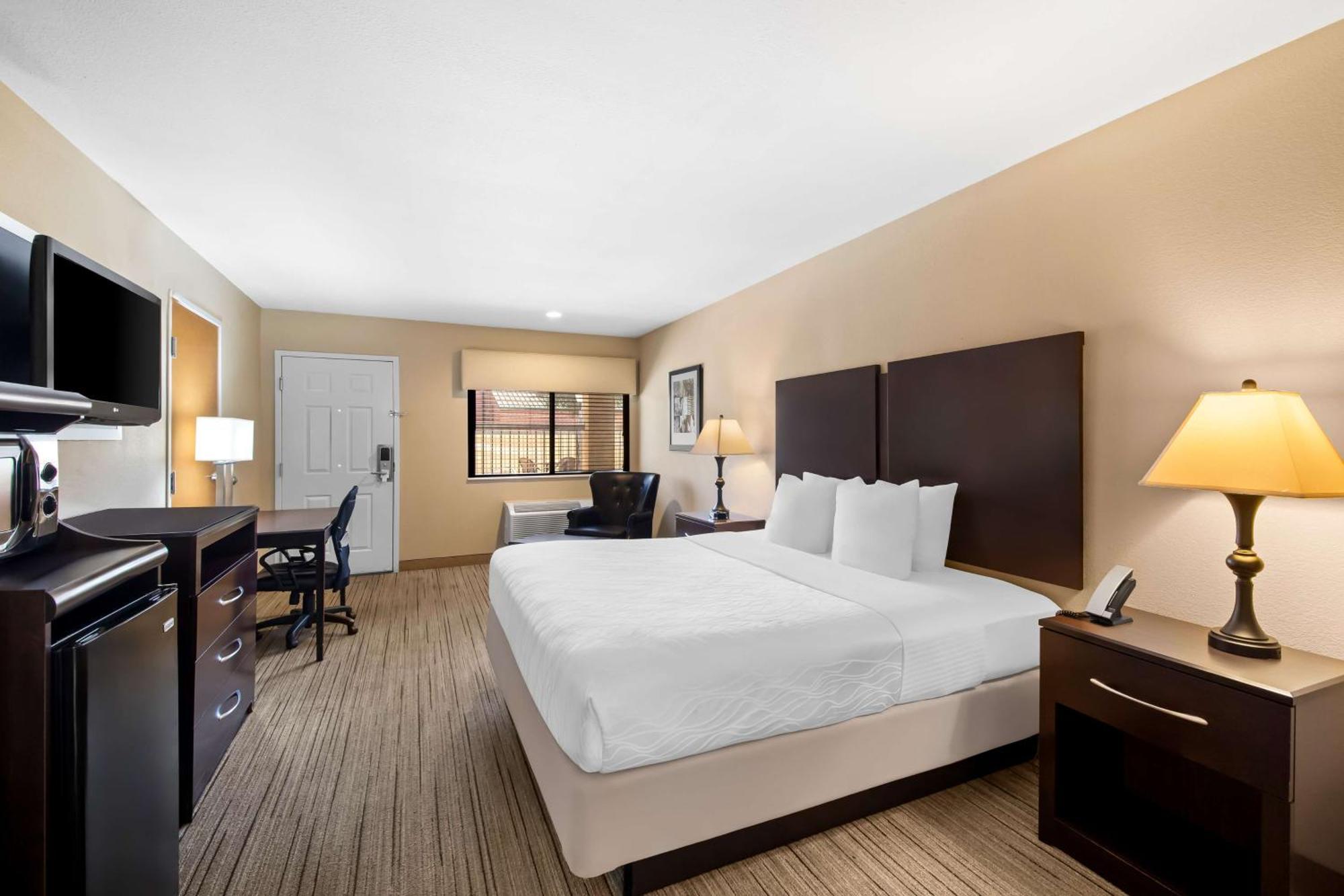 Best Western Cedar Inn Cedar Park Buitenkant foto