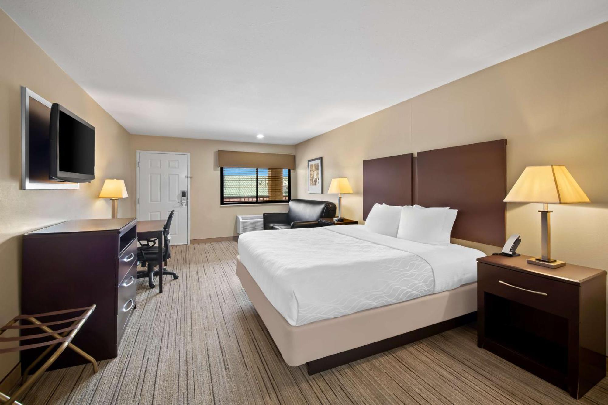 Best Western Cedar Inn Cedar Park Buitenkant foto