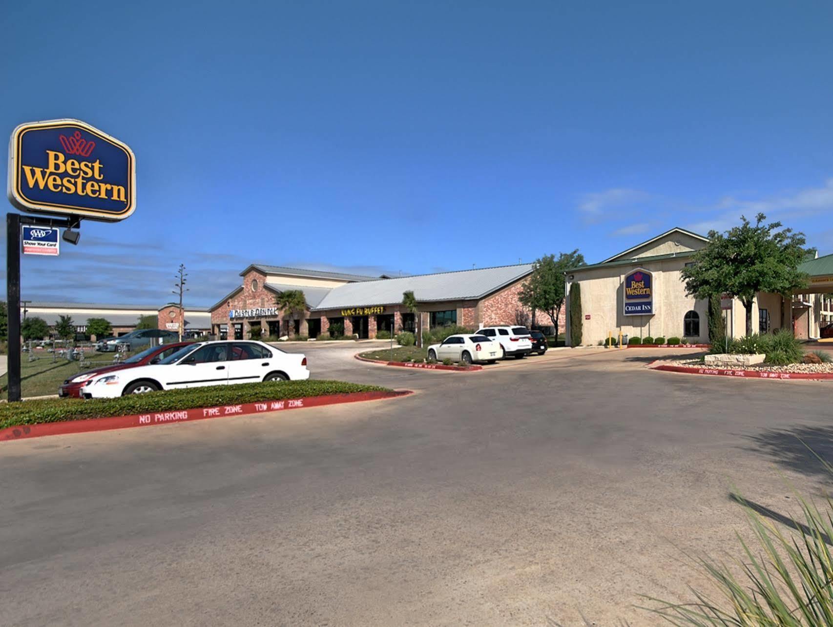 Best Western Cedar Inn Cedar Park Buitenkant foto